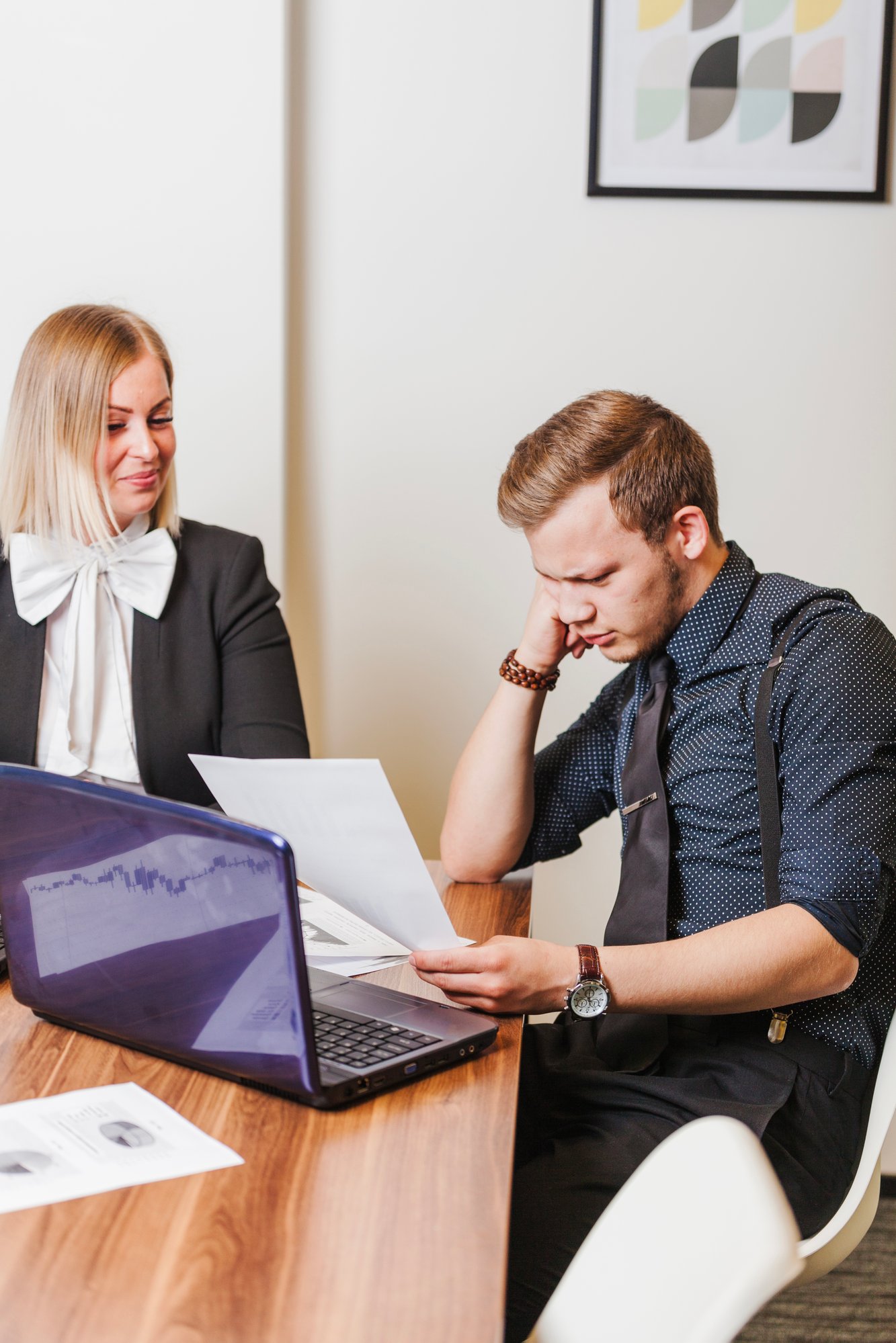 people-sitting-desk-office people-sitting-desk-office