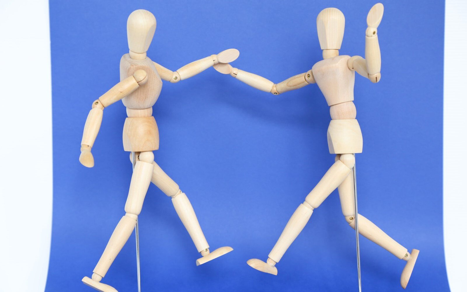 7 ways you can improve your body language now